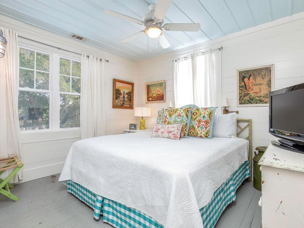 Breeze Inn Tybee Island Exterior photo