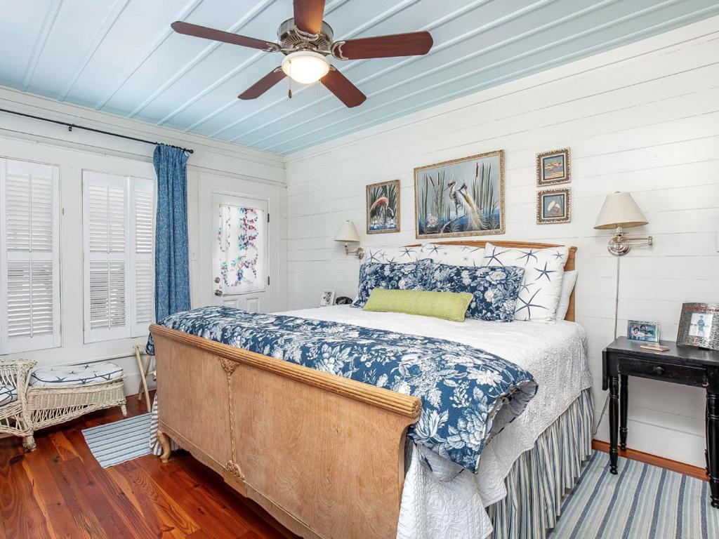 Breeze Inn Tybee Island Exterior photo